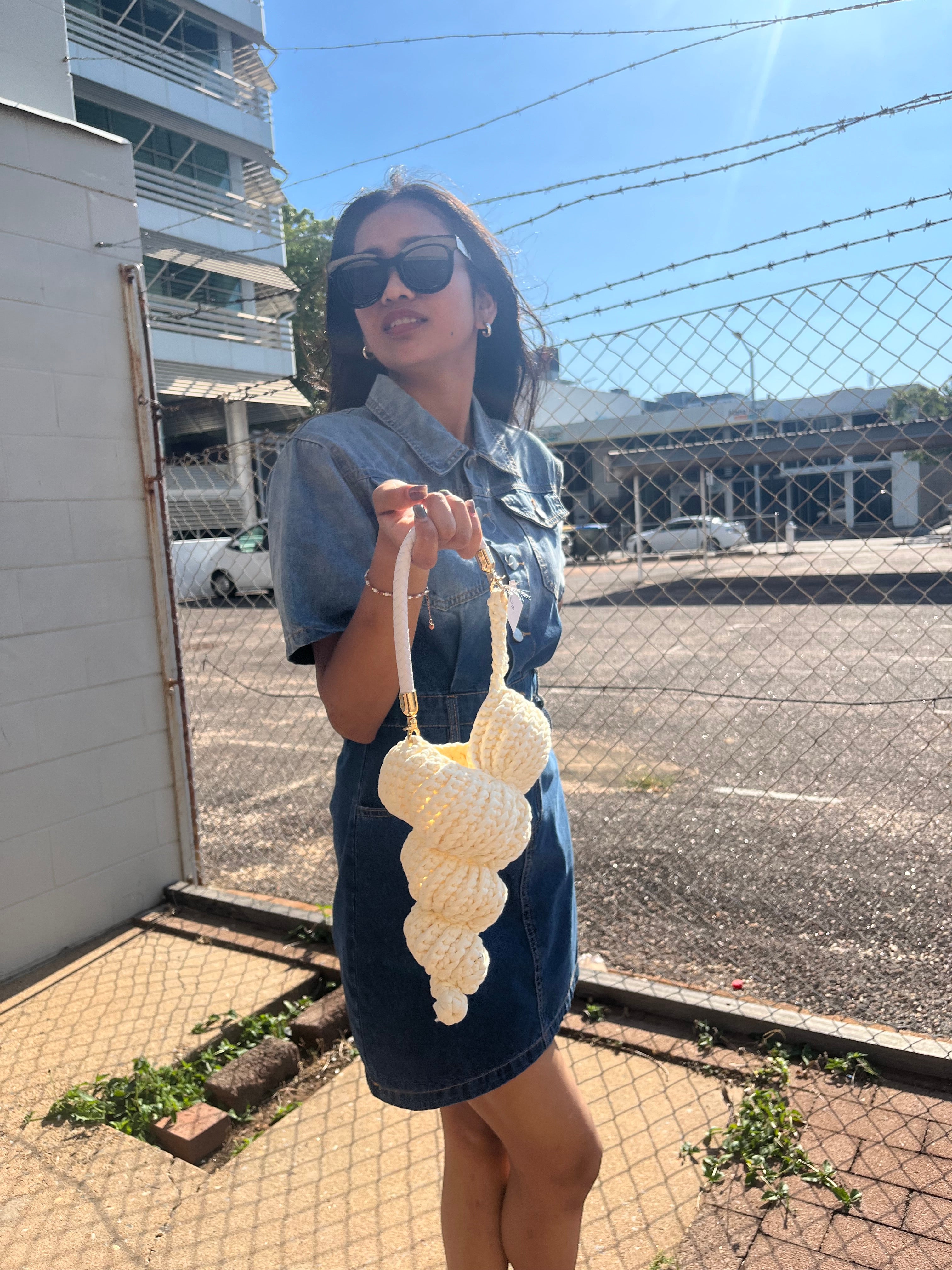 Bag 1 - Suzie's Sunshine Dolls