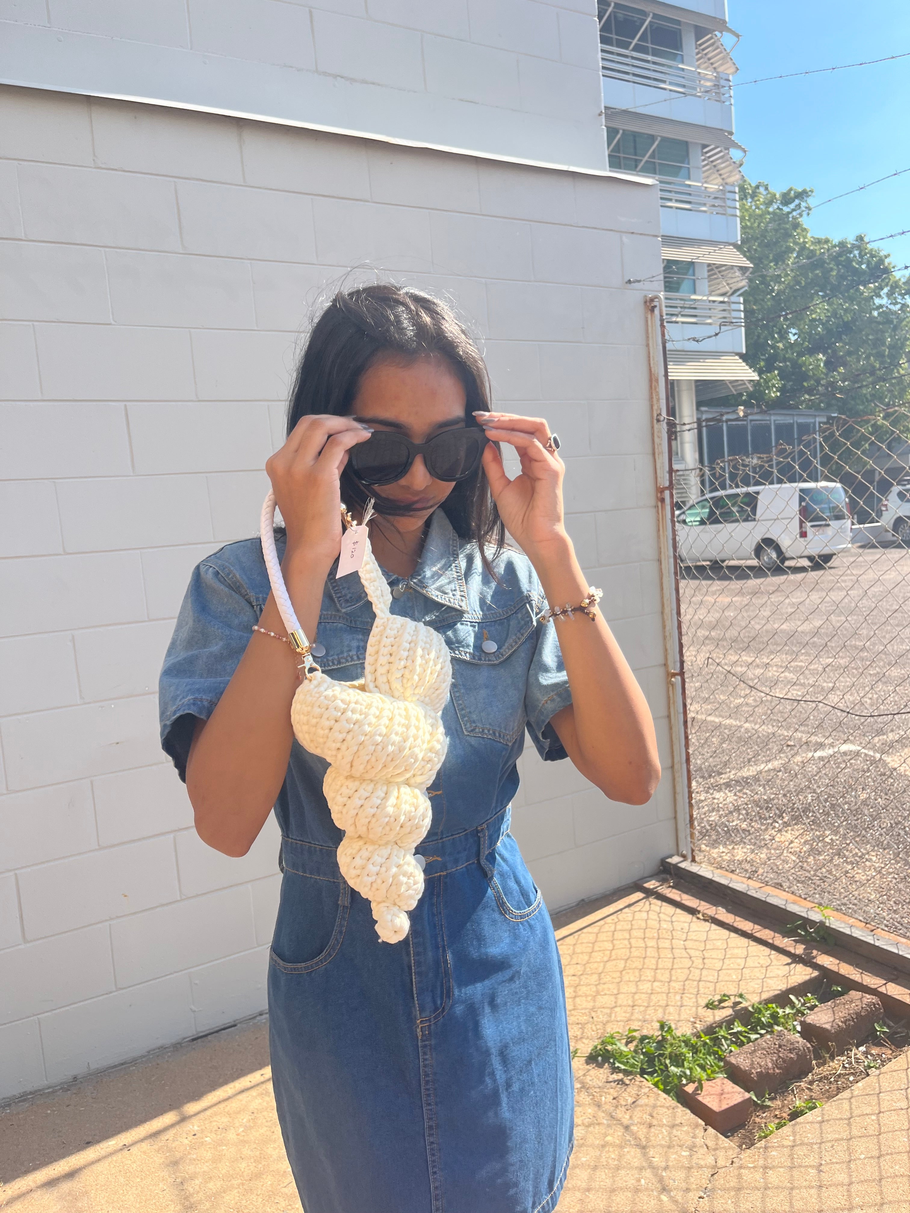 Bag 1 - Suzie's Sunshine Dolls