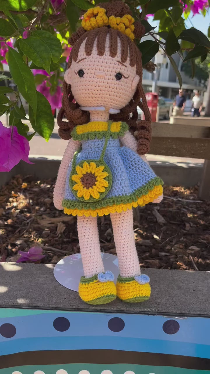 Suzie's Sunshine Dolls - Sophie