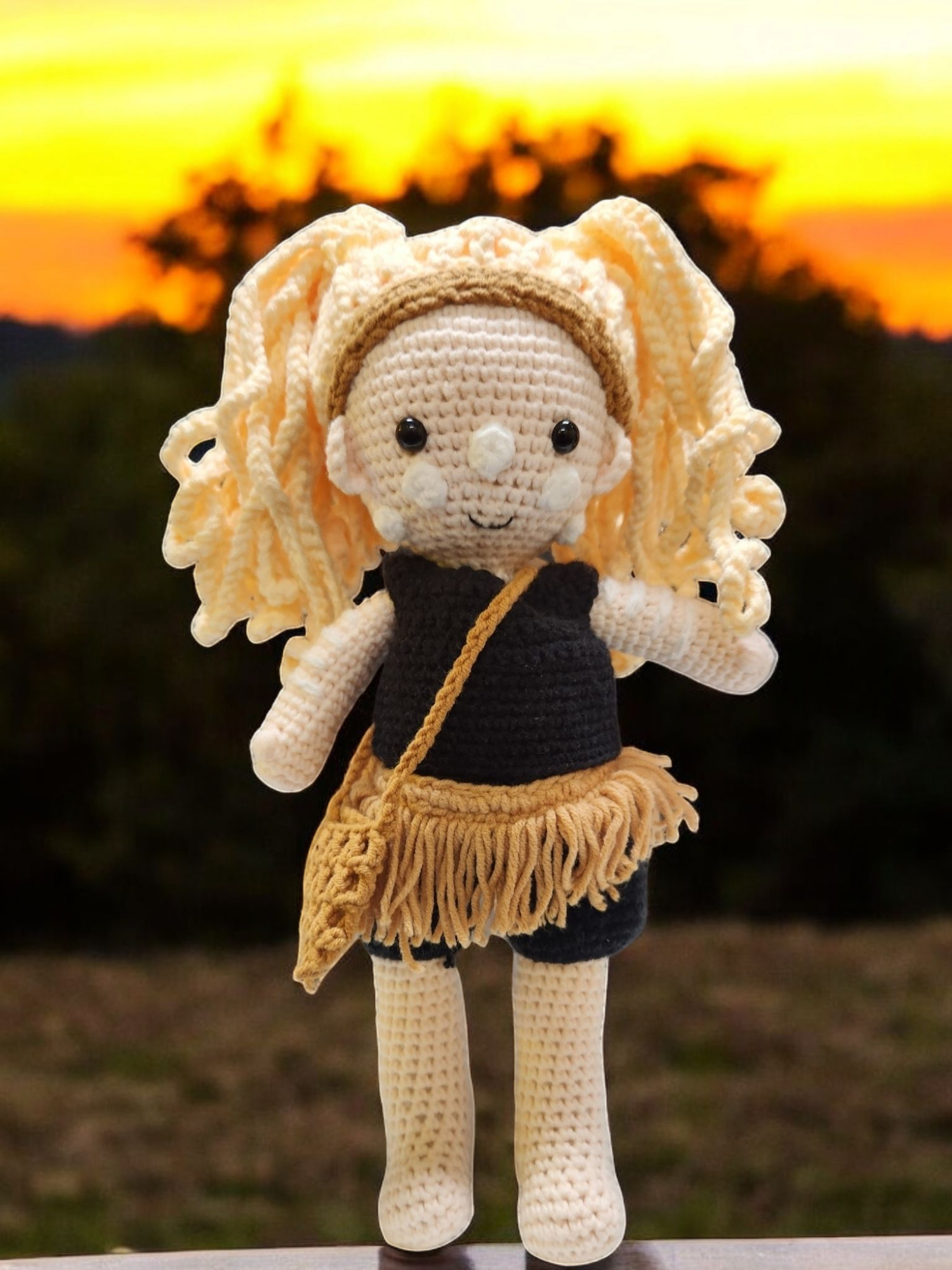 Suzie's Sunshine Dolls - First Nations dancers of Australia (long hair)