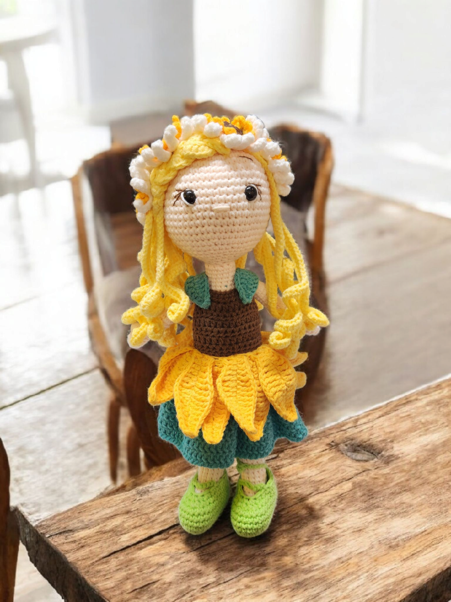 Suzie's Sunshine Dolls - Daisy