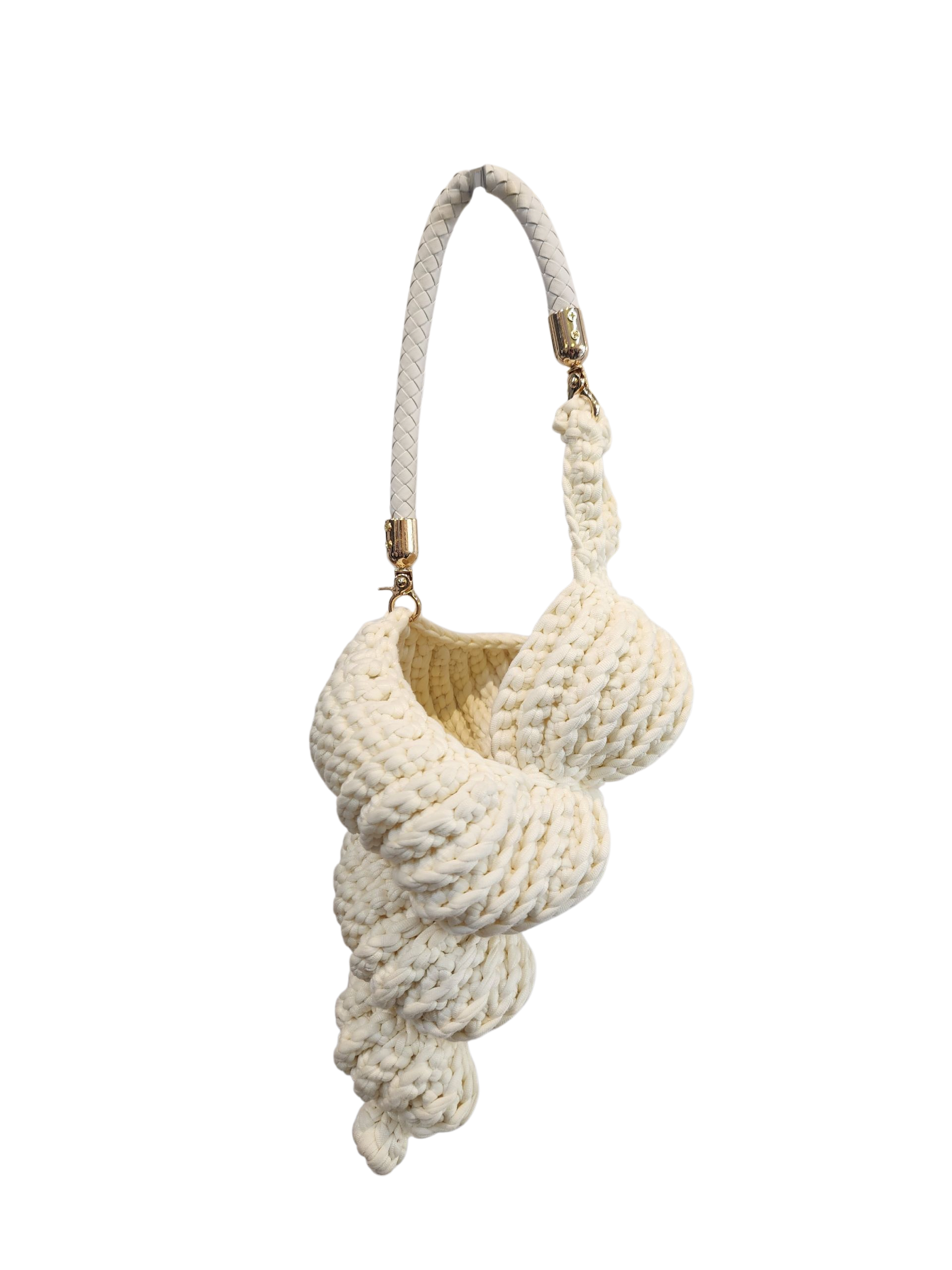 Suzie's Sunshine Dolls - Luxe Crochet Seashell Bags – Eco-Friendly Statement Pieces