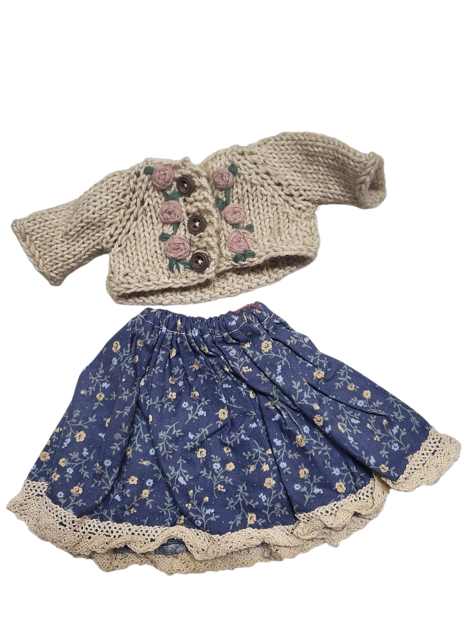 Suzie's Sunshine Dolls - Hand-Knitted Wool Outfits for Dolls – 100% Wool