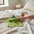 Suzie's Sunshine Dolls Kasabian the Croc lovey blanket, green and cream crochet, star shape with croc face, 100% cotton